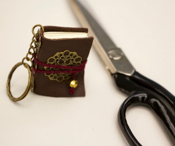 How to Make a Tiny Book Workshop