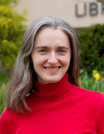 Headshot of a librarian.